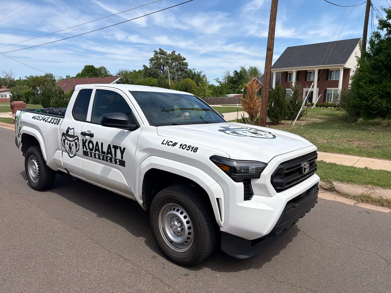 Koalaty Services branded truck